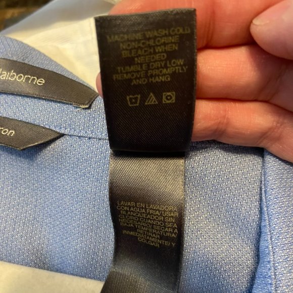 Liz Claiborne - Blue Textured Button Down - Non-Iron - 20W - 3/4 Sleeve - Picture 6 of 6